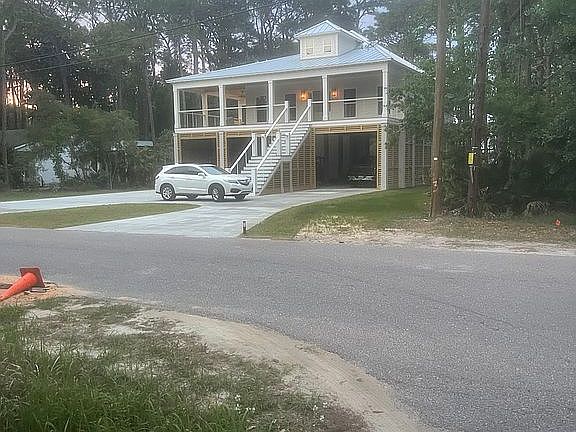 3rd image of 120 Forney Johnston Dr