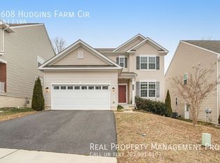 1608 Hudgins Farm Cir, Fredericksburg, VA 22408
