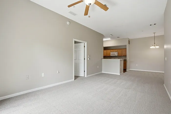 5150 Playpen Dr #4 — Photo 15