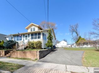 63 Franklin Ave, Saddle Brook, NJ 07663