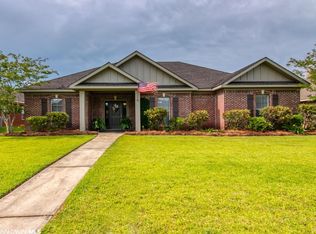 118 Gilbreath Ave, Fairhope, AL 36532