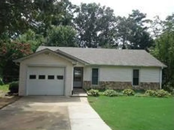 1439 Ridgewood Pl, Lawrenceville, GA 30043
