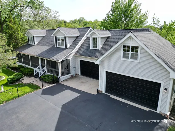 610 Knollwood Rd, Ingleside, IL 60041
