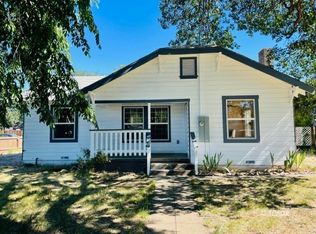 60 Troy St, Hayfork, CA 96041