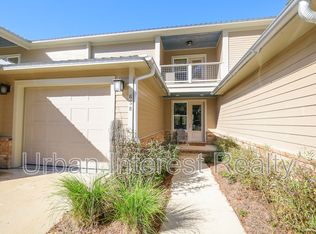 63 Palm St #B, Freeport, FL 32439