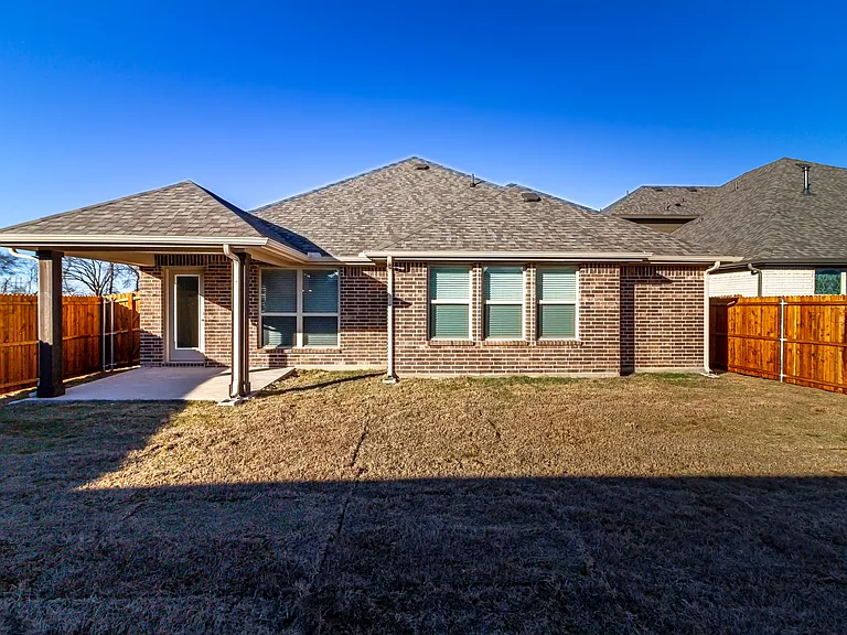 3004 Teak Dr — Photo 32
