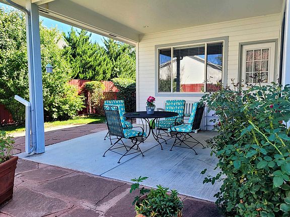 4th image of 632 W Pagosa Dr