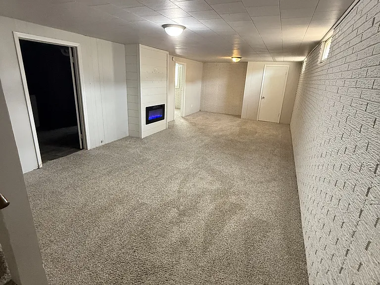 3303 S Holly Ave #2 — Photo 7