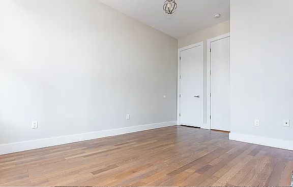 5th image of 171 Jefferson St #3L