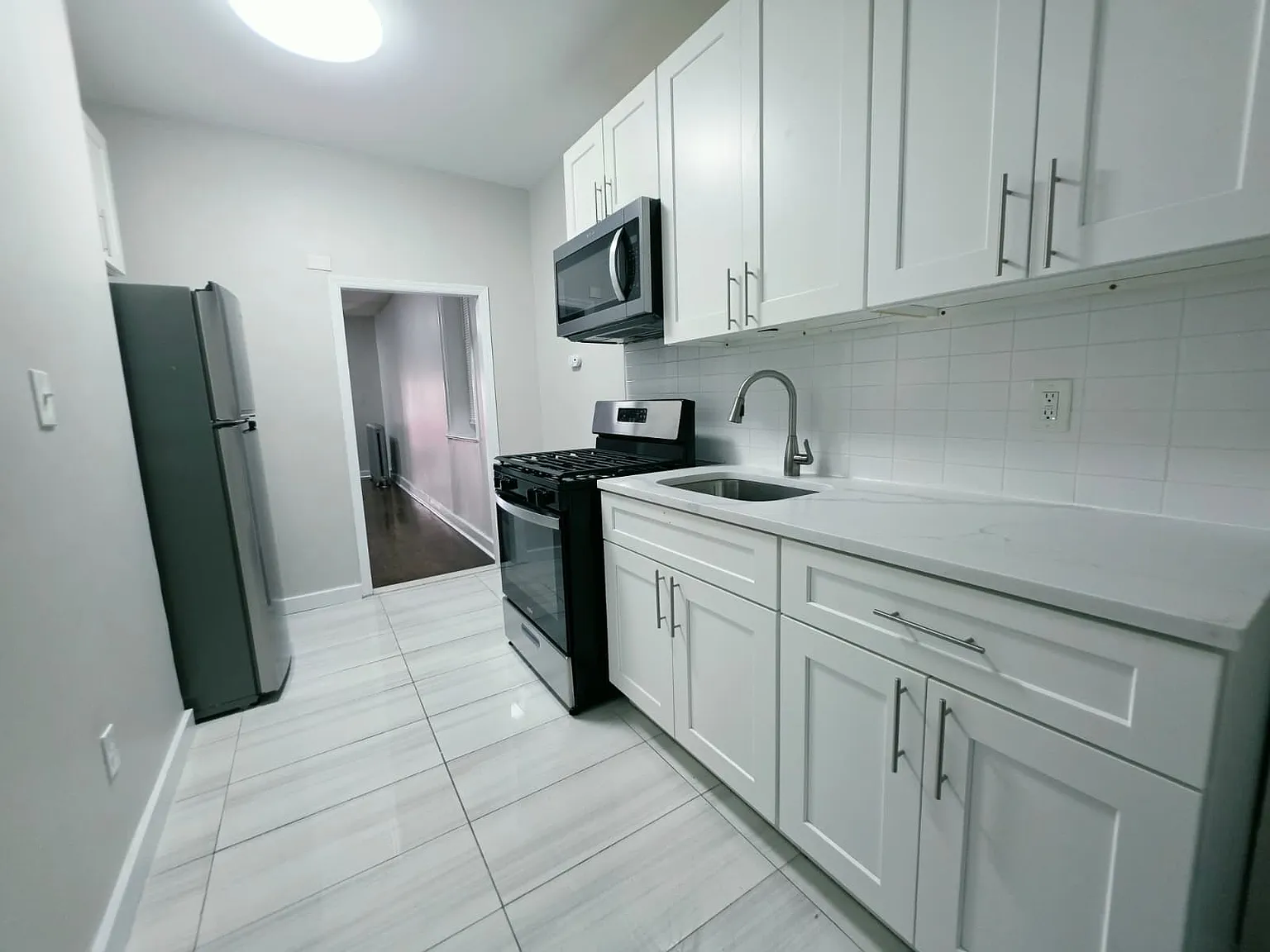 162 Sterling Ave — Photo 1