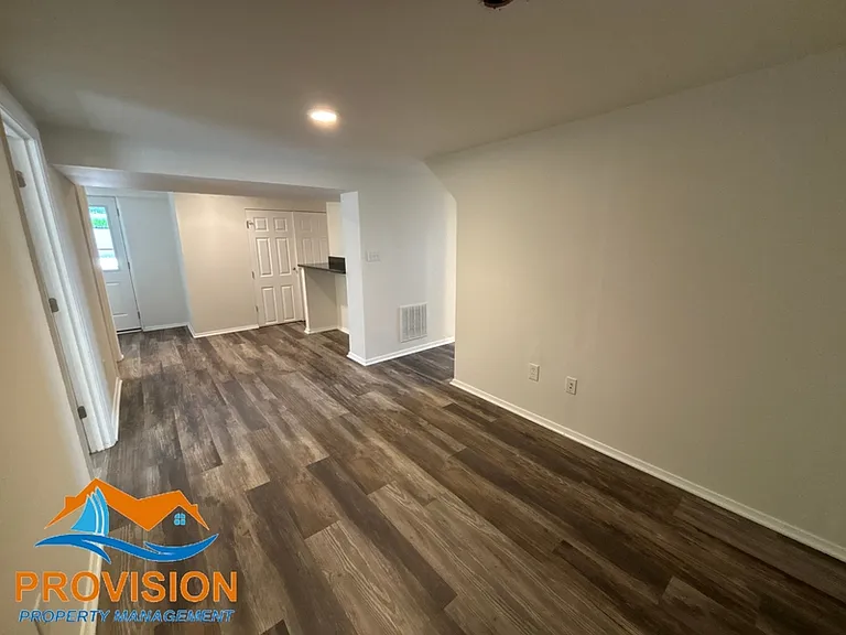 8436 Bay Dr — Photo 28