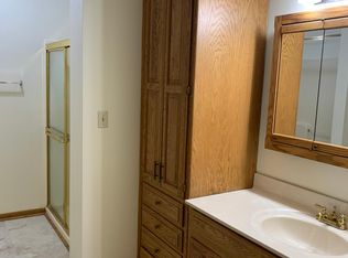 1170 Waterloo Rd #1, Mogadore, OH 44260