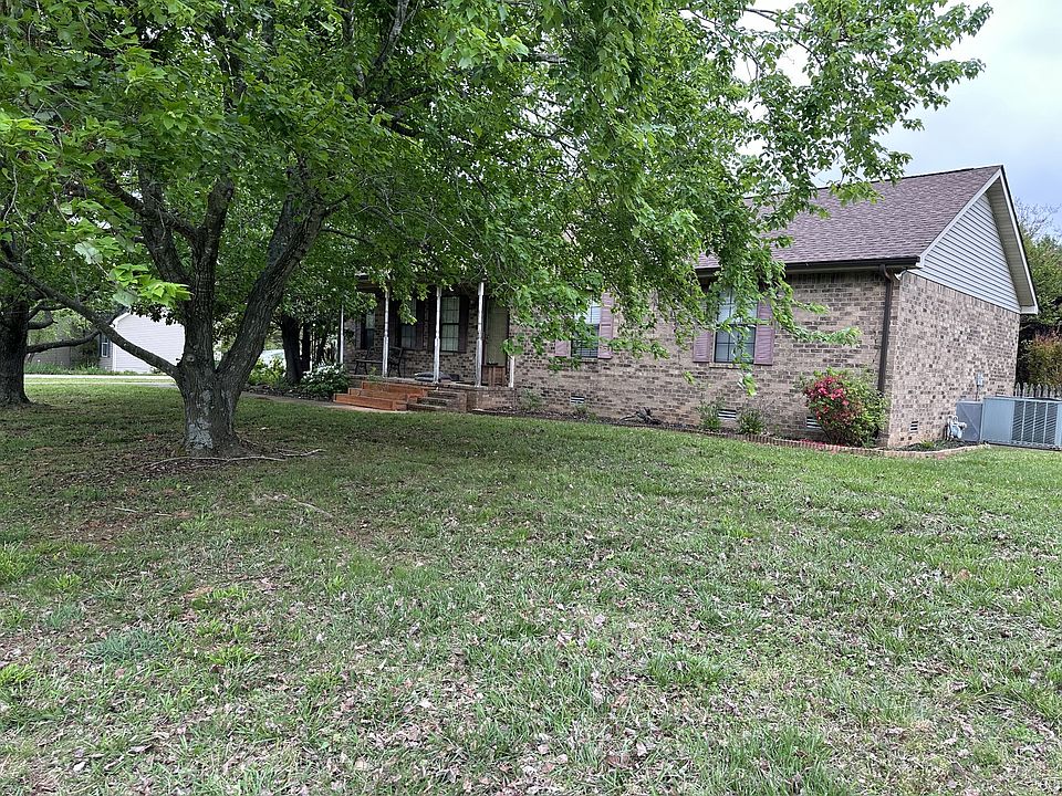 1st image of 137 Franklin Heights Dr