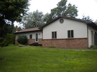 220 N Clay St, Ashland, IL 62612