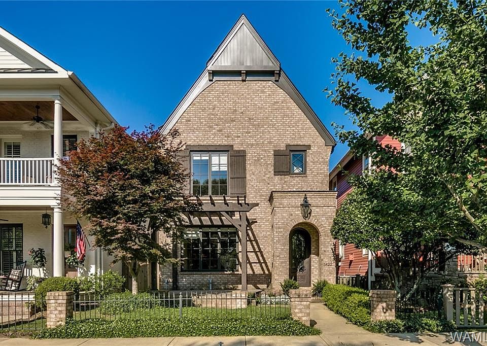 1st image of 5422 Anna Ln