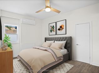 2563 Dundas St W #4, Toronto, ON M6P 1X6