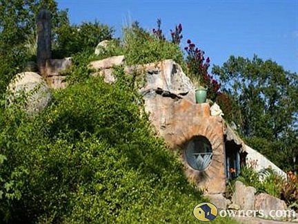 West end underground home