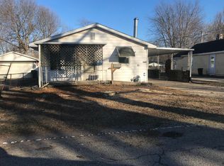 1816 N 29th St, Decatur, IL 62526