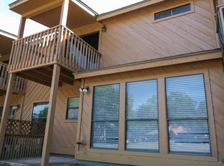 13 Cypress Fairway Vlg, Wimberley, TX 78676