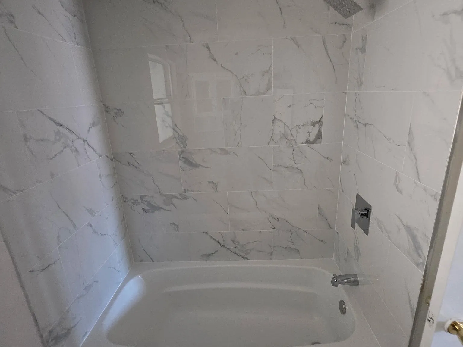 2 bed, 1135 sqft, $1,600 — Photo 3