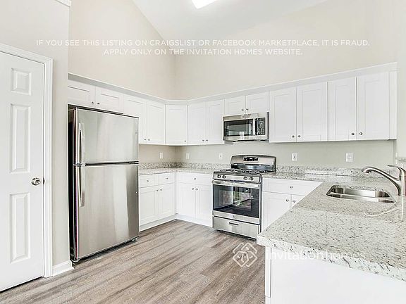 4th image of 7289 Basalt Dr
