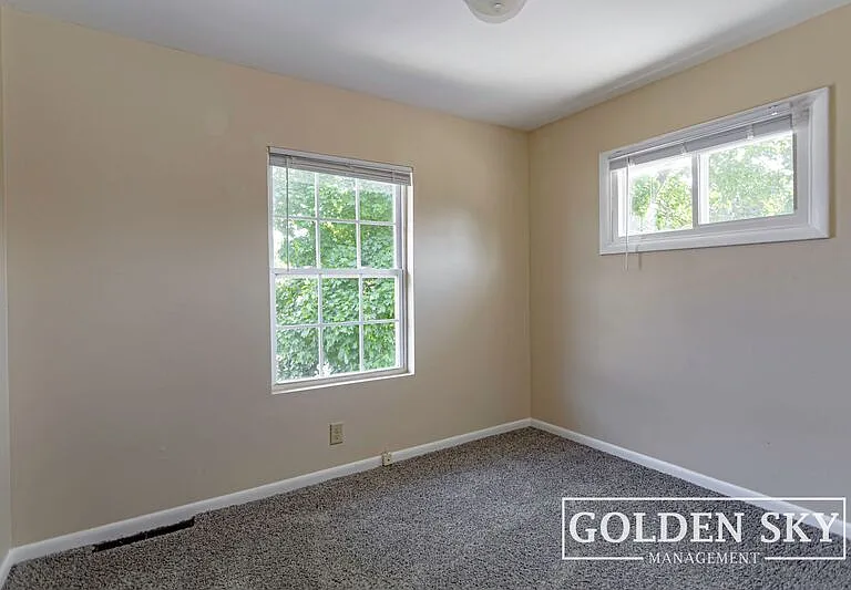 1925 W Jackson St #2 — Photo 26