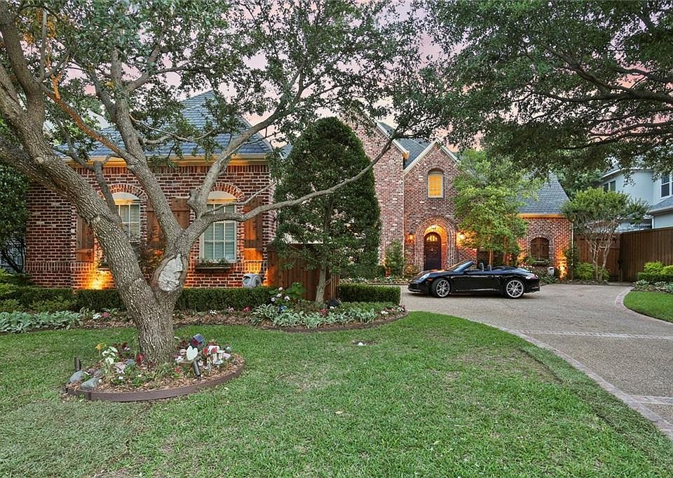 1st image of 3105 Oak Hollow Dr
