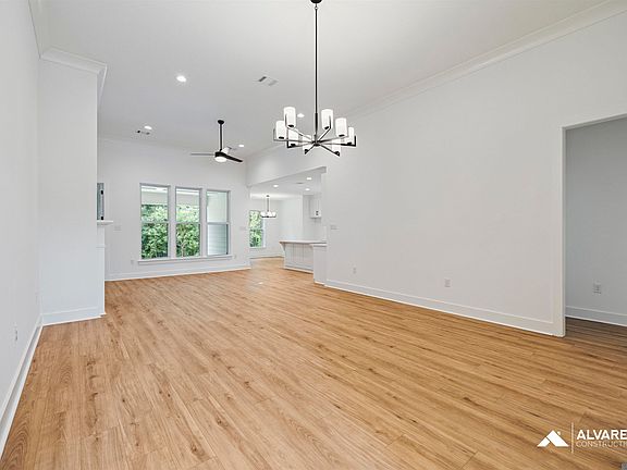 3rd image of 25299 Burlington Dr