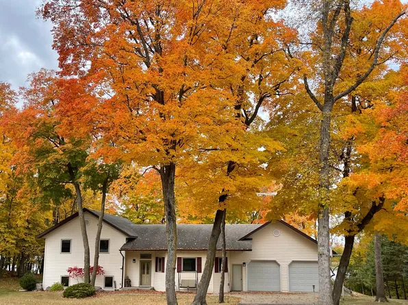 14074 Pearl Lake Dr, Detroit Lakes, MN 56501