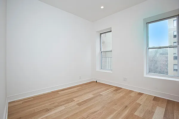 Rented by Bold New York | media 84