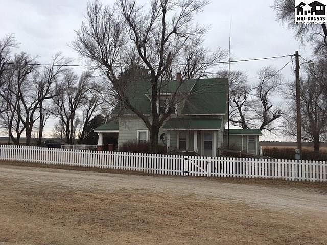 1st image of 20444 NE 10th St
