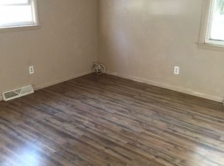 628 Nottingham Dr #1, Vineland, NJ 08360