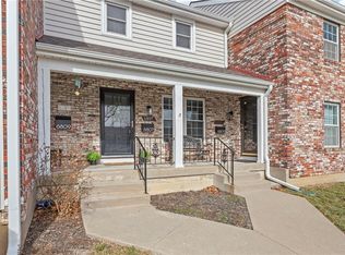 6807 N Askew Cir, Kansas City, MO 64119