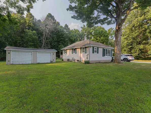 429 E Washington St, Gillett, WI 54124