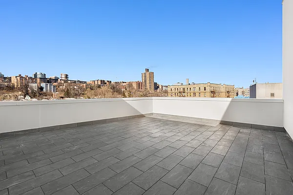 Rented by Bohemia Realty Group | media 23