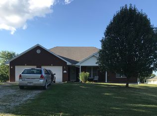 2675 La Char Dr, Holts Summit, MO 65043