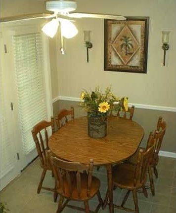 3rd image of 5604 Woodland Trce