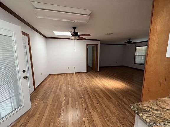 3rd image of 1 Cherry Ln