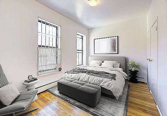 3rd image of 30 Bradhurst Ave APT 1C