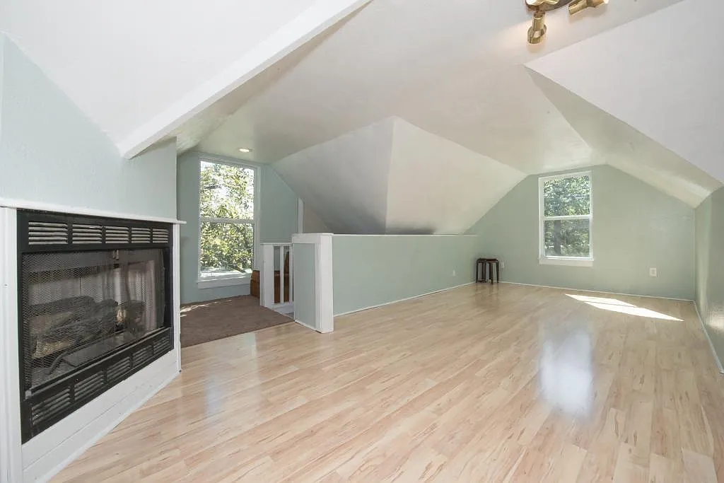1 bed, 550 sqft, $1,695 — Photo 1