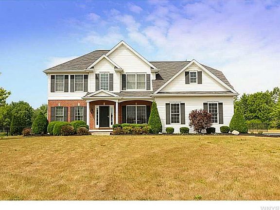 2nd image of 7164 Creekbend Dr