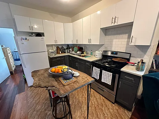 Rented by Yup Realty LLC | media 4