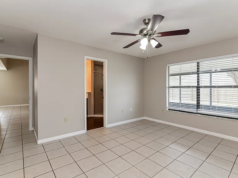 116 Whitehall Way — Photo 10