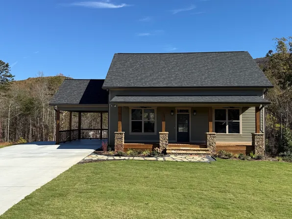 28 Boulder Ln, Cleveland, GA 30528