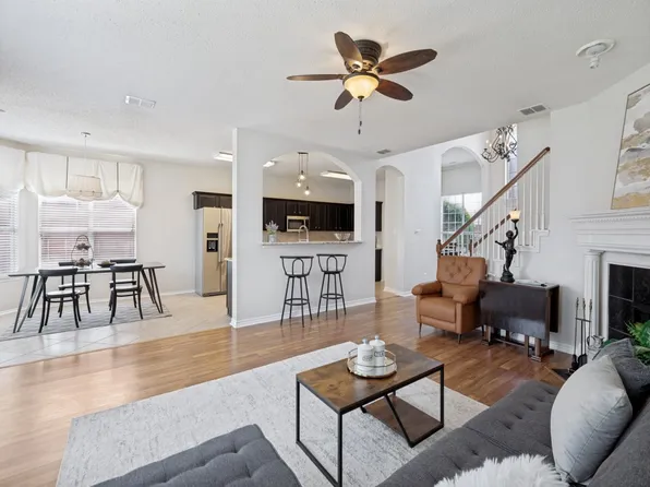9610 Thorncliff Dr, Frisco, TX 75035