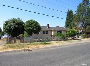 237 3rd Ave SW, Castle Rock, WA 98611