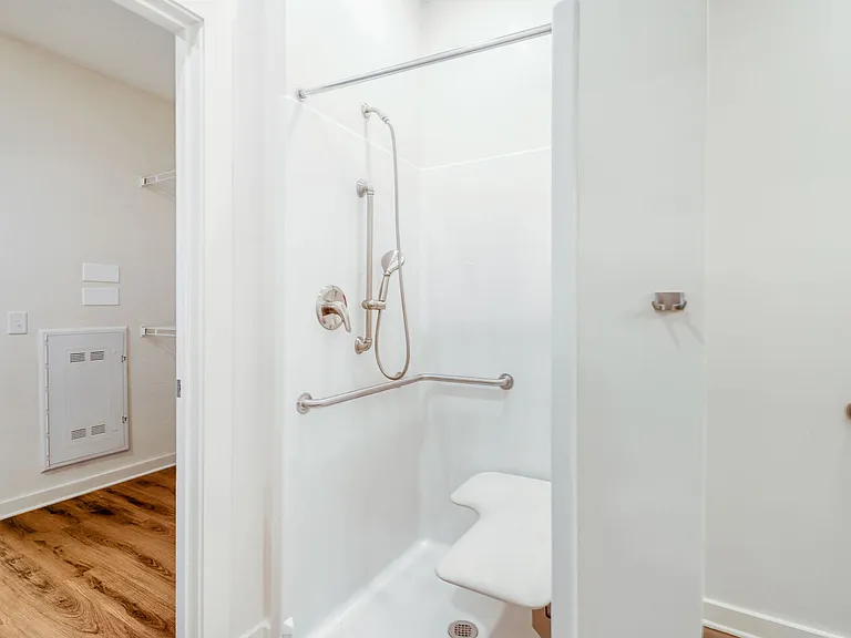 Unit Bathroom with Accessible Shower