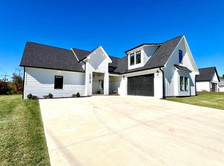 2419 Lucy Ln, Bedford, IN 47421