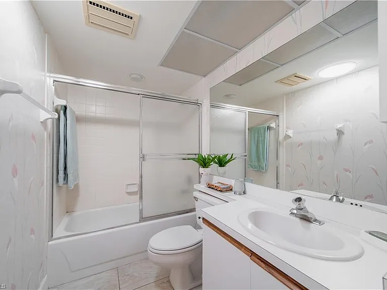 878 Meadowland Dr #G — Photo 16