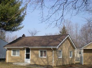 2840 Brisbane Ave, Commerce Township, MI 48390